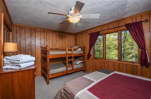 Photo 4 - Oakleaf Lodge