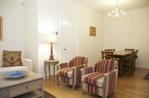 Photo 9 - A Place Like Home - Two Bedroom Flat near Gloucester Road