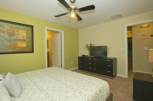 Photo 11 - Paradise Palms- 5 Bed Townhome W/splashpool-3020pp 5 Bedroom Townhouse by RedAwning