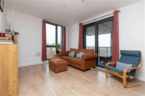 Foto 7 - Spacious 2 Bedroom Flat With City Views in Bermondsey