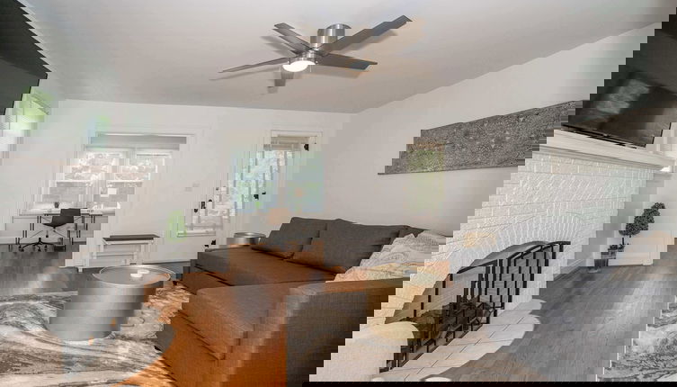 Photo 1 - Devou Park Cottage 1