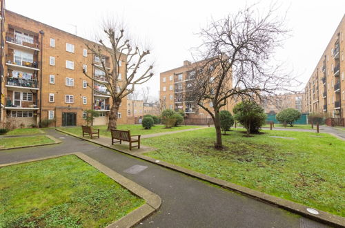 Photo 33 - Stylish and Central 1 Bedroom Flat in Maida Vale