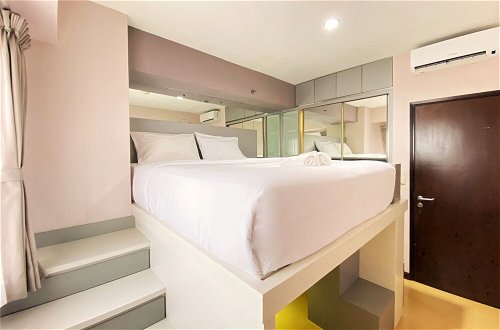 Photo 9 - Cozy Stay And Serene Designed 2Br At Braga City Walk Apartment