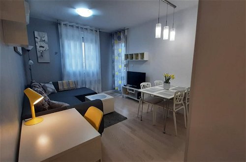 Foto 29 - Verdi 1-bed Apartment in Split
