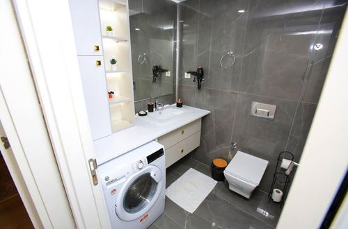 Foto 26 - Lovely 2-bedroom Apartment in Basaksehir