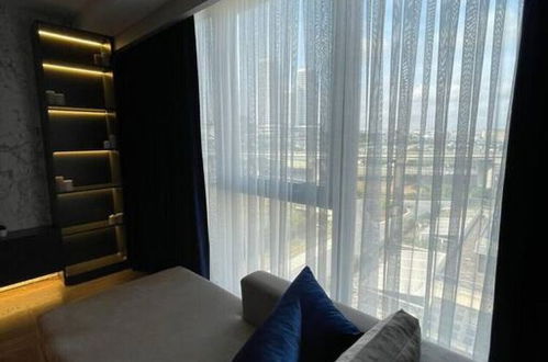 Foto 4 - Brand-new 2 1 Apartment-near Mall of Istanbul