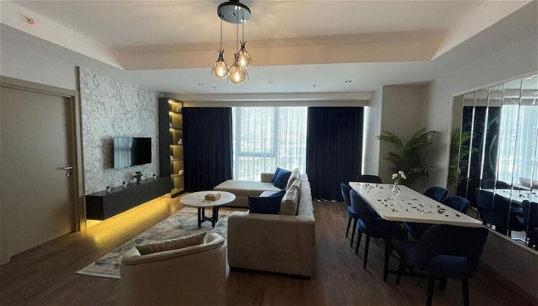 Foto 1 - Brand-new 2 1 Apartment-near Mall of Istanbul