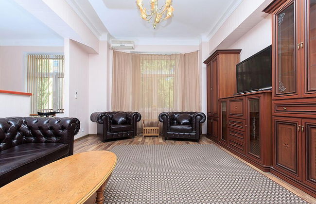 Apartments Kreshchatik 27-18 - Photo 13