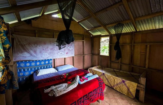 Castle Tree House - Photo 3