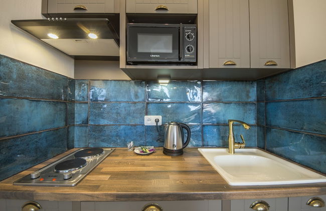 Secret Apartments - Photo 40