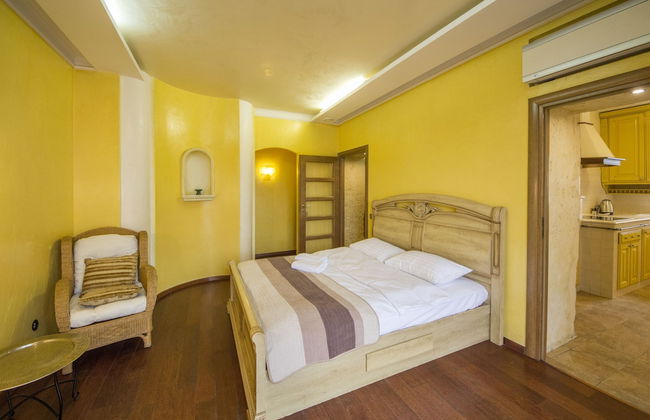 Central Dayflat Apartments - Photo 38