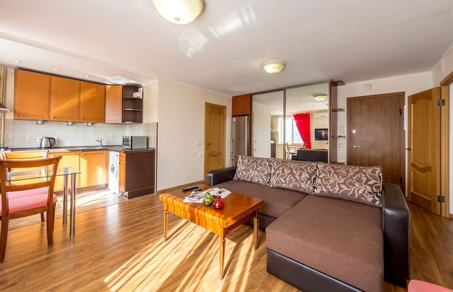 Central Dayflat Apartments - Photo 9