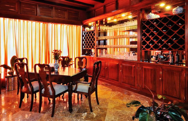 Crest Villa Mansion - Foto 14