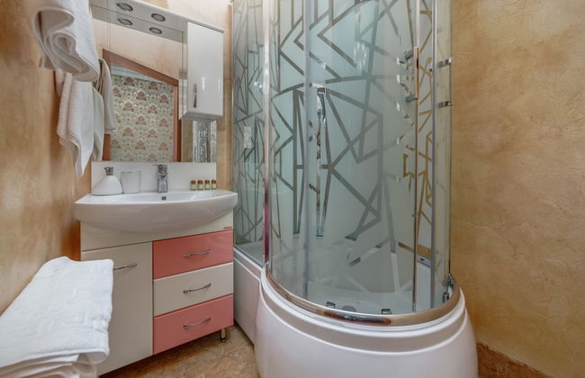 Art Suites on Deribasovskaya 10 - Photo 29