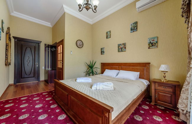 Art Suites on Deribasovskaya 10 - Photo 18