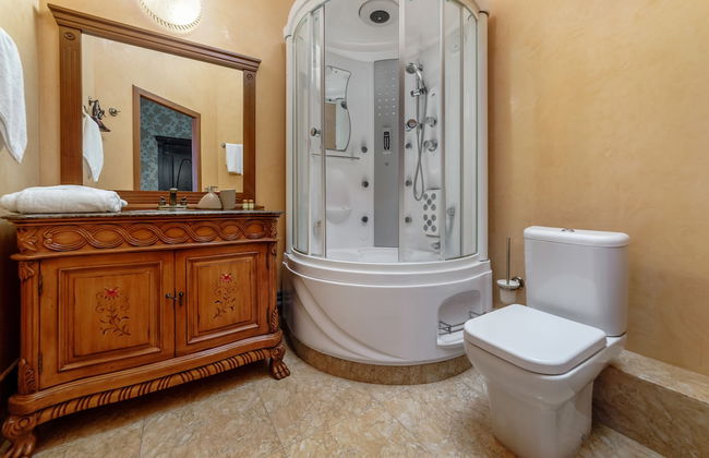 Art Suites on Deribasovskaya 10 - Photo 33