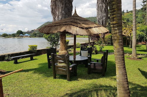 Photo 13 - Family Nest Kivu Beach