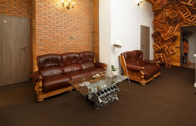 Mezzanine White - Photo 2