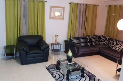 Foto 15 - Lovely 2-bed Apartment in the New Kingston Area