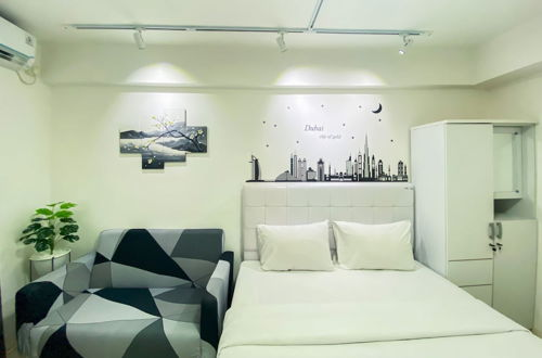 Photo 8 - Modern Design And Cozy Studio At Bassura City Apartment