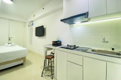 Photo 11 - Modern Design And Cozy Studio At Bassura City Apartment