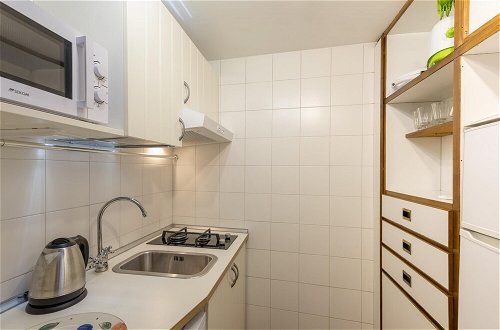 Photo 10 - Giglio in Roma With 1 Bedrooms and 1 Bathrooms
