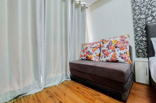 Photo 10 - Comfortable And Simply Studio Room Casa De Parco Apartment