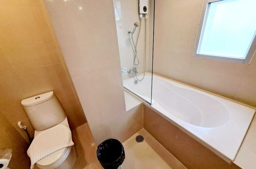 Photo 28 - 6c-2bedrooms/2.5bath@downtown Bangkok Near Bts/mrt