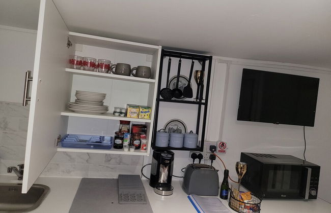 Hidden Treasure- 2 Beds Sleeps 3 Gillingham - Foto 10