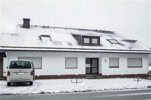 Foto 1 - Comfortable Flat With Balcony in an Ideal Location in Niederfeld Near Winterberg