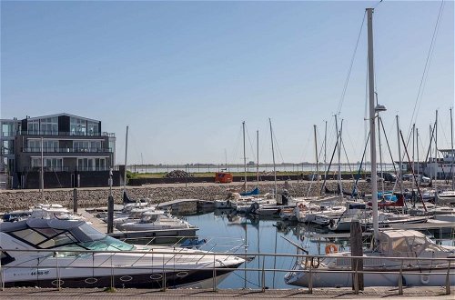 Photo 36 - Unique Apartment, Located on the Oosterschelde and Marina of Sint Annaland