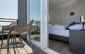 Foto 3 - Bright Modern Apartment With Large Balconies, Located Directly on the Marina