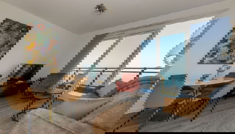 Foto 1 - Apartment With Private Balcony in Marina