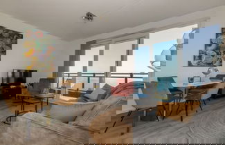 Photo 1 - Apartment With Private Balcony in Marina