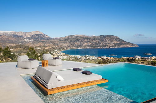 Photo 44 - Istia Luxury Villas