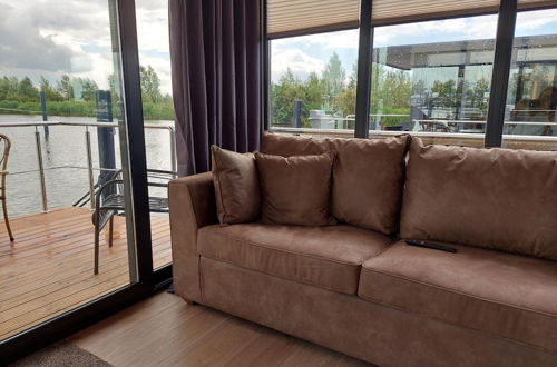 Photo 7 - Luxury Houseboat in Volendam Marina