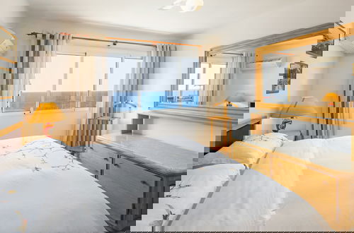 Foto 4 - Rafaela's Apartment - 4 Bedrooms Ocean & City View