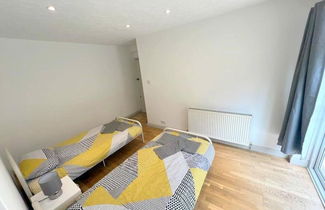 Photo 3 - Twin Studio Flat in Sutton - Ground Floor