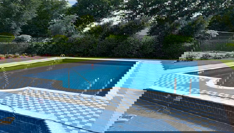 Foto 1 - Spacious Holiday Home in Stegeren With Shared Pool