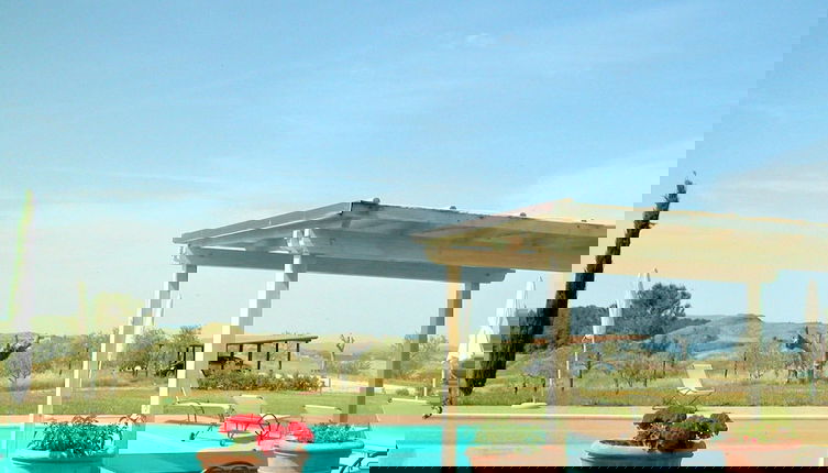 Photo 1 - Apartment With Shared Rooftop Pool