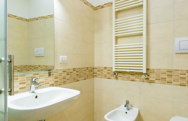 Apartment With Balcony in Palazzo Diaz by Wonderful Italy - Foto 12