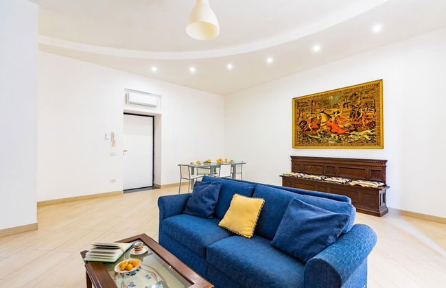 Apartment With Balcony in Palazzo Diaz by Wonderful Italy - Foto 16