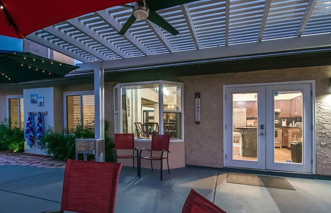 Spectacular Hilltop Home W/resort Like Backyard! - Photo 64