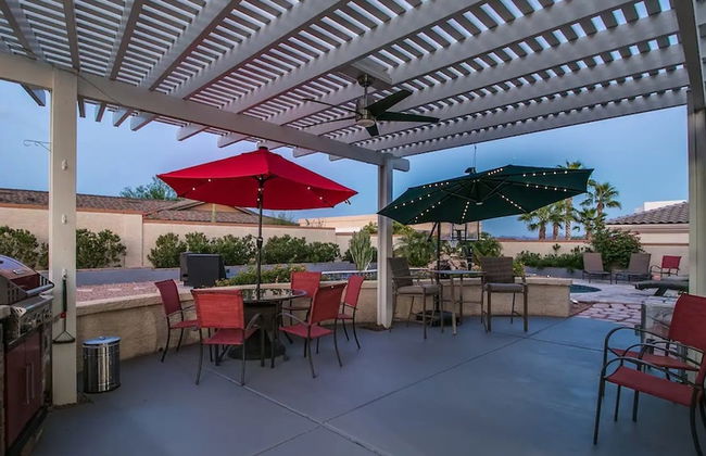 Spectacular Hilltop Home W/resort Like Backyard! - Photo 53
