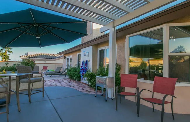 Spectacular Hilltop Home W/resort Like Backyard! - Photo 51