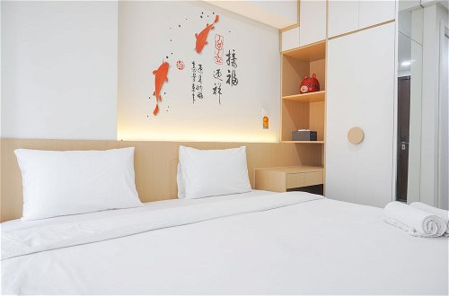 Photo 4 - Simply Designed Studio At Daan Mogot City Apartment