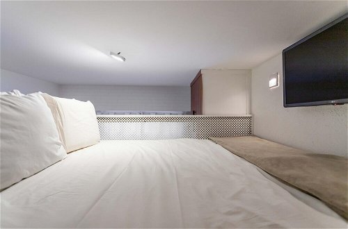 Foto 23 - Magnificent Copacabana 2 Bedrooms Rc801 Z4