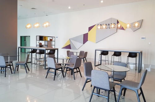 Foto 1 - Spacious Studio Apartment Accses To Pakuwon Mall At Tanglin Supermall Mansion