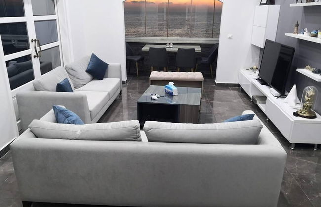 Big Seafront Apartment in Saida, Lebanon - Photo 9