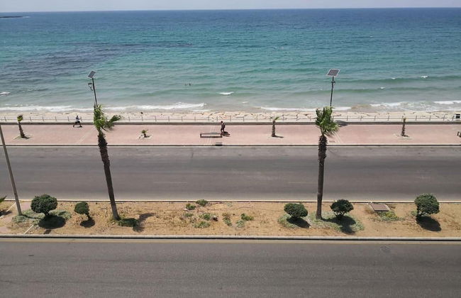 Big Seafront Apartment in Saida, Lebanon - Photo 17